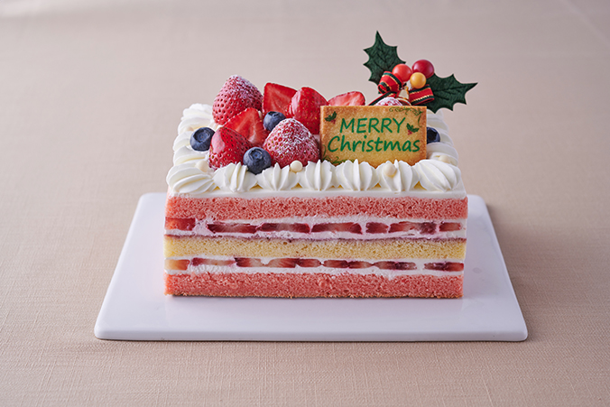 ≪ロイヤルパークホテル≫しっとりスポンジのクリスマスショートケーキ 5,400円（税込）