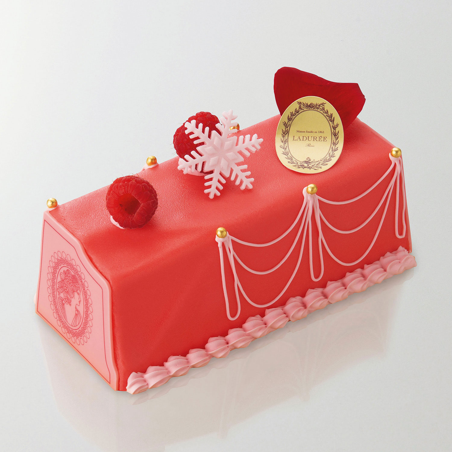 クリスマスケーキ まとめ 人気店 デパート ホテル 通販の予約情報や種類一覧 今年のトレンドは はらぺこニュース