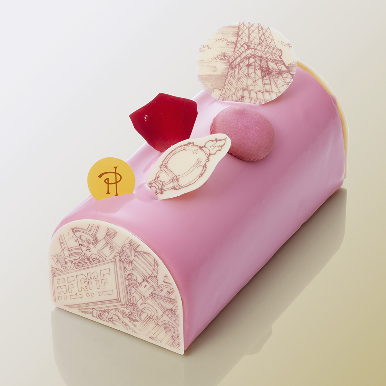Xmas【13】≪ピエール・エルメ・パリ≫ビュッシュ イスパハン（宅配ケーキ）(22Xmas-h-013) |  ギフト通販なら東急百貨店ネットショッピング