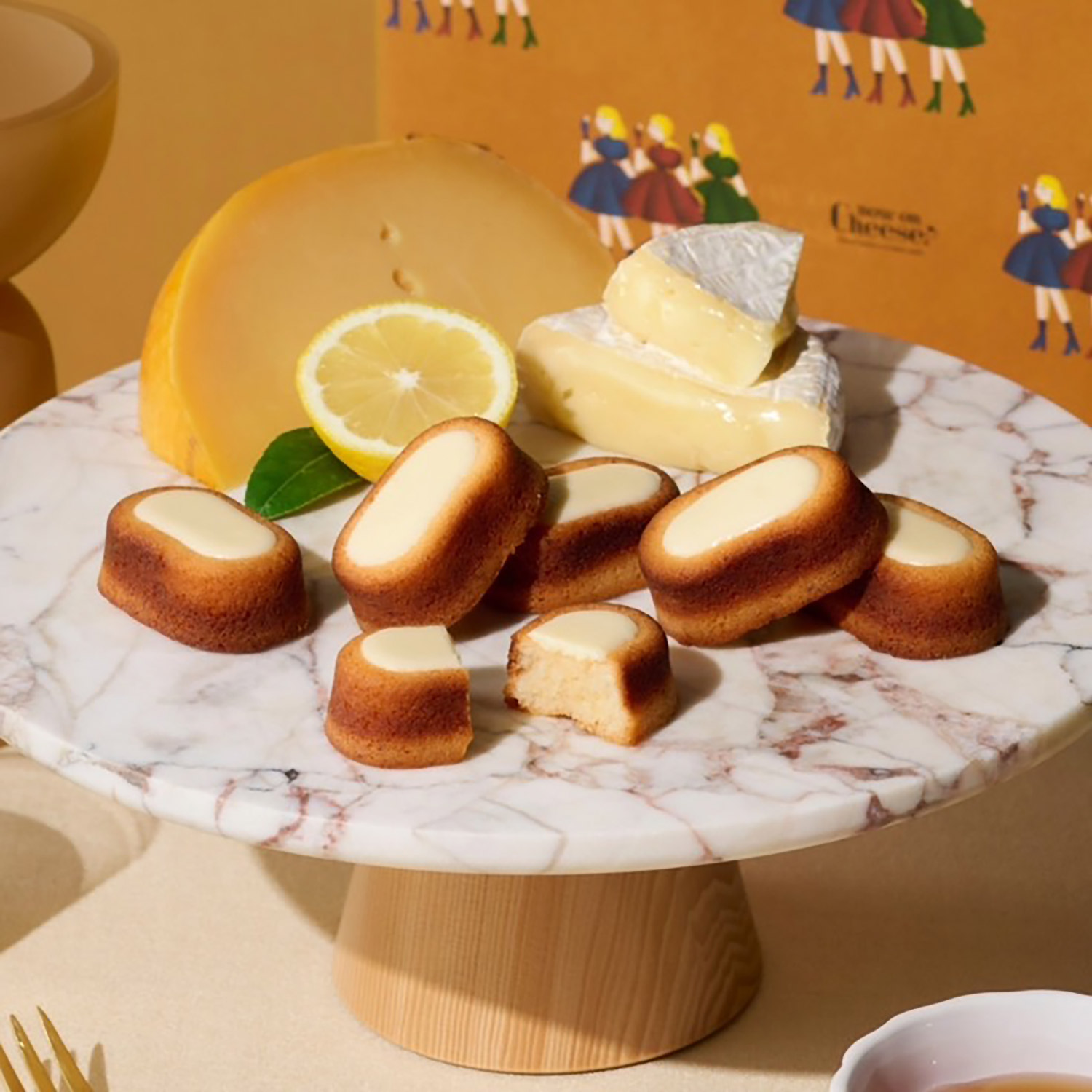 チーズケーキナウ　カマンベール＆エダム　10個入