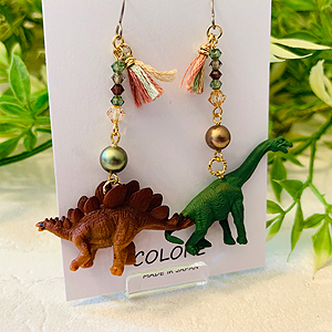 Colore 恐竜 ピアス Pop Color0711 ギフト通販なら東急百貨店ネットショッピング