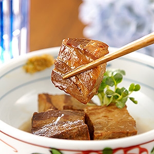 非売品 □≪鎌倉ハム 富岡商会≫鎌倉煮（豚角煮）醤油味10個セット(20FD 肉類(加工食品)