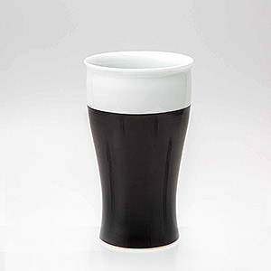 ≪西海陶器・波佐見焼≫スマート ドリンクカップ 400ml 黒（20461）税込3,300円