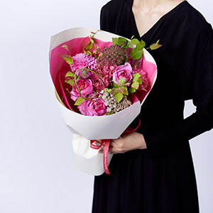 敬老の日≪青山フラワーマーケット≫季節のお花のブーケ