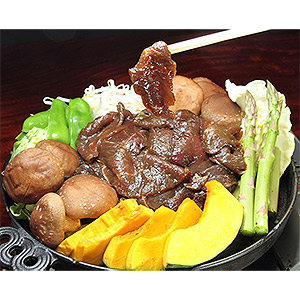 ≪郊楽苑ホールディングス≫熟成 北海道産 鹿肉ジンギスカン（しょうゆ味／送料込)