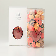 MACARON ET CHOCOLAT（マカロンエショコラ）